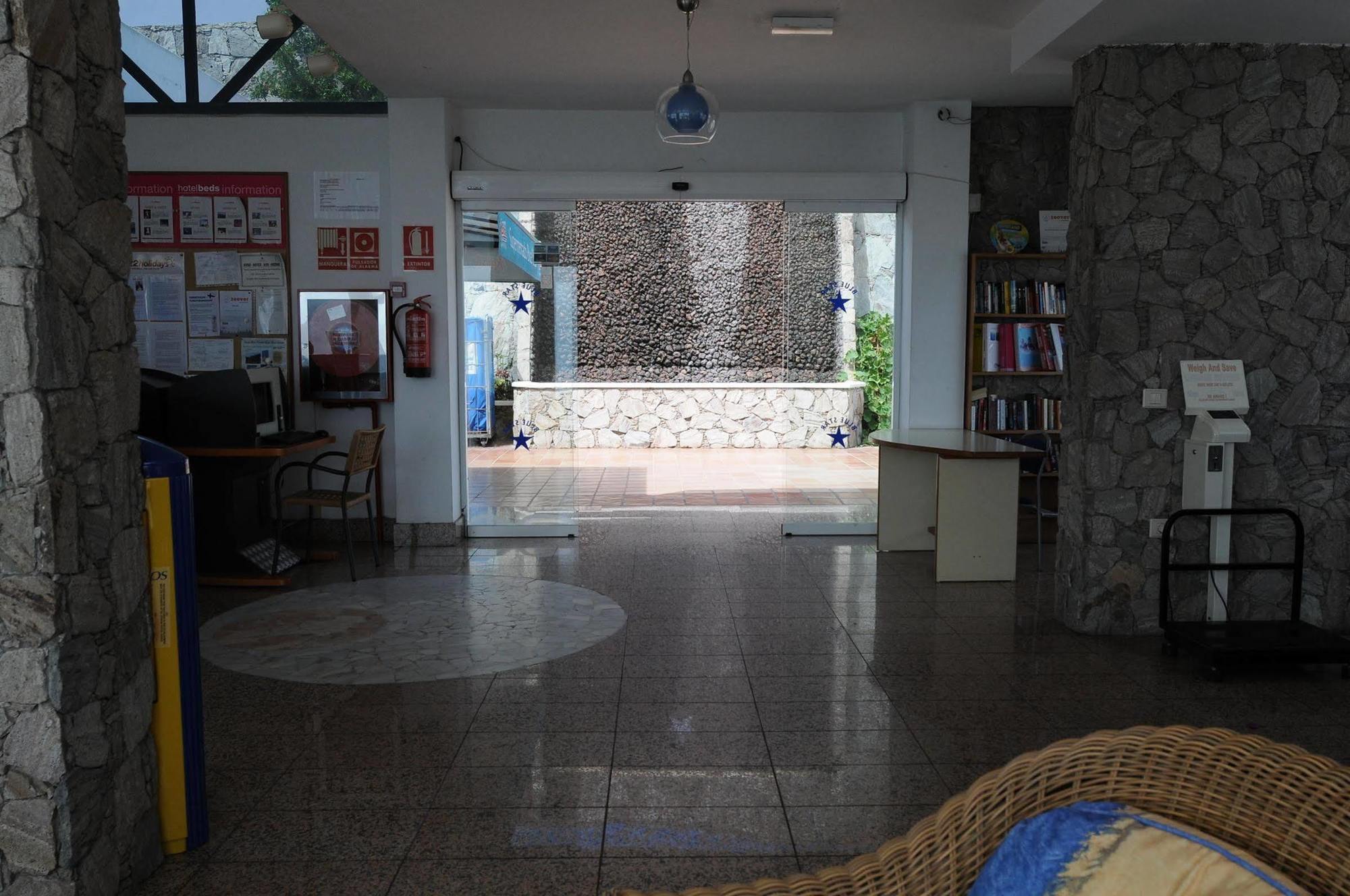 Apartamentos Blue Star 푸에르토리코 외부 사진